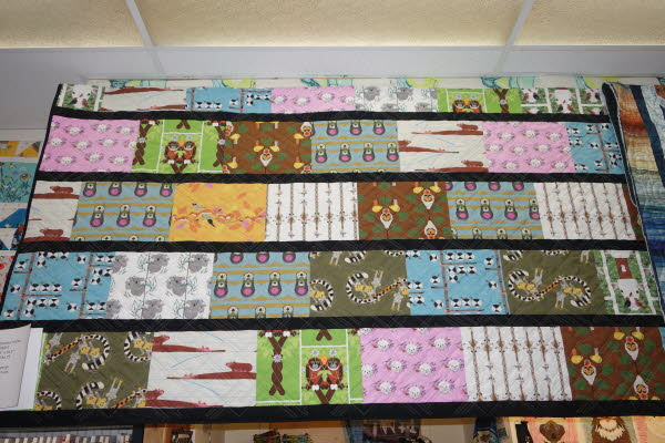 Dawn's Quilt Shop 7-28-26 (37)