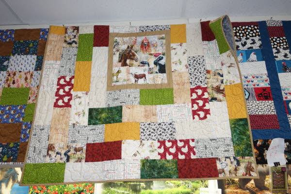 Dawn's Quilt Shop 9-23-25 (3)