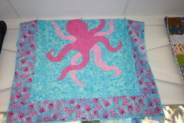 Dawn's Quilt Shop 9-23-25 (5)